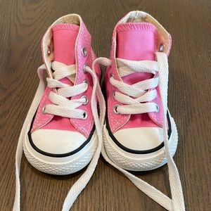 Size 3 Pink Excellent Used condition baby Converses